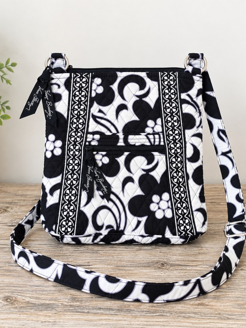 Vera Bradley Black & White Quilted Crossbody Bag Adjustable Strap
